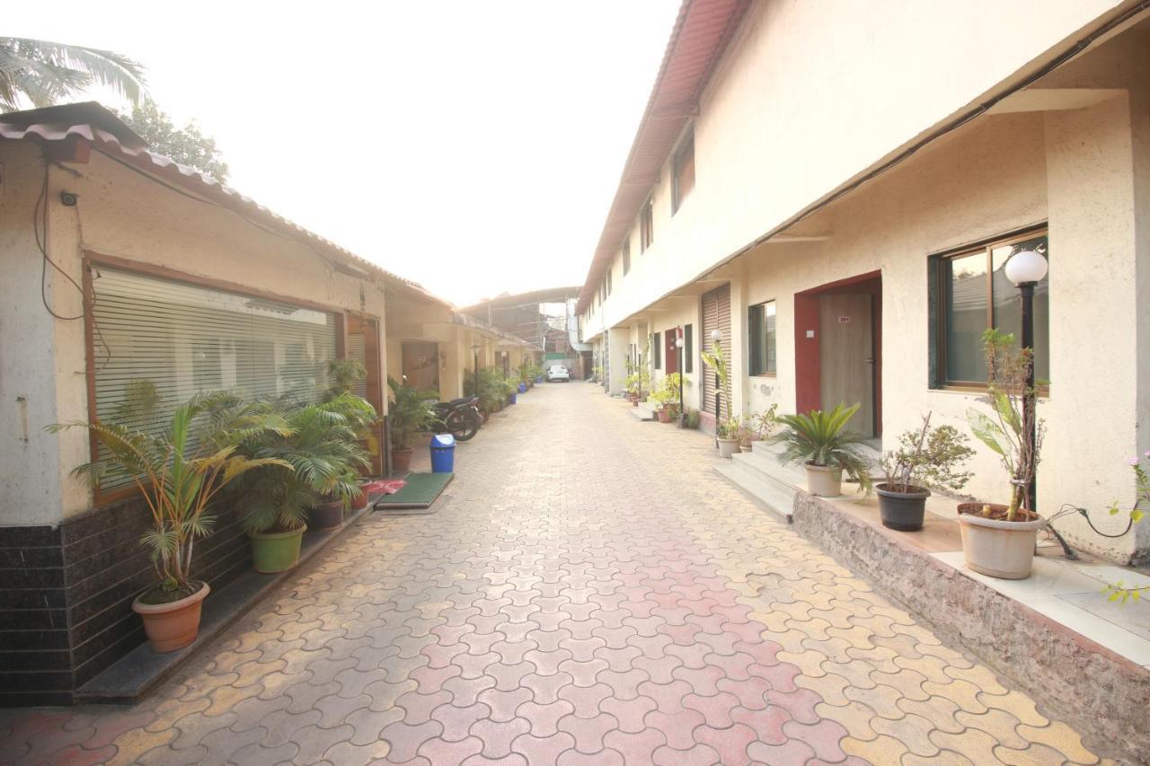 Hotel Nest Inn Residency Bhiwandi Exterior photo