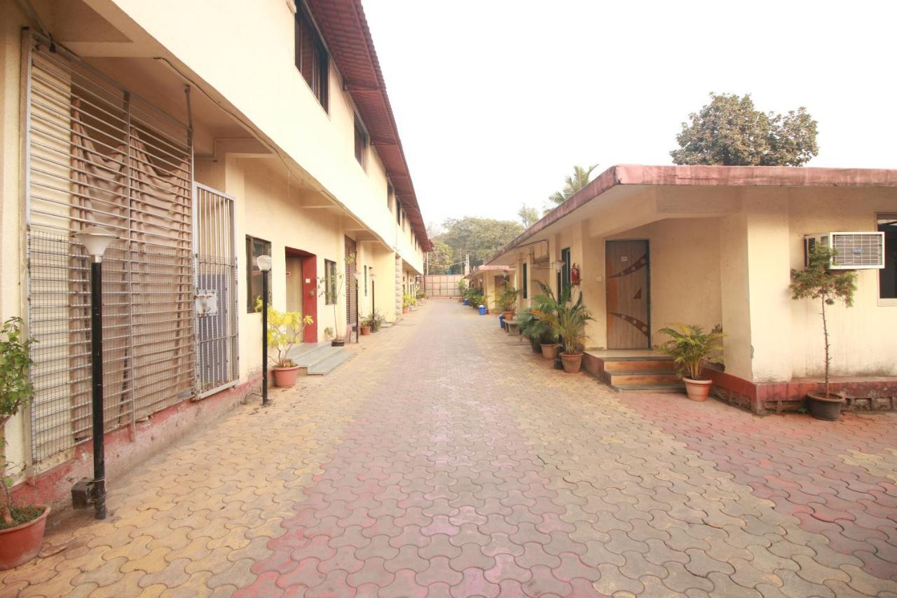 Hotel Nest Inn Residency Bhiwandi Exterior photo