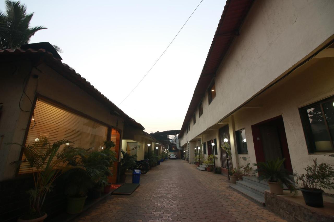 Hotel Nest Inn Residency Bhiwandi Exterior photo